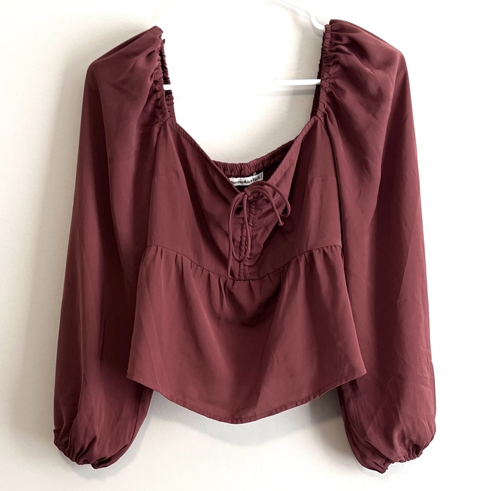 Abercrombie Long Sleeve Cinch Front Sweetheart Blouse